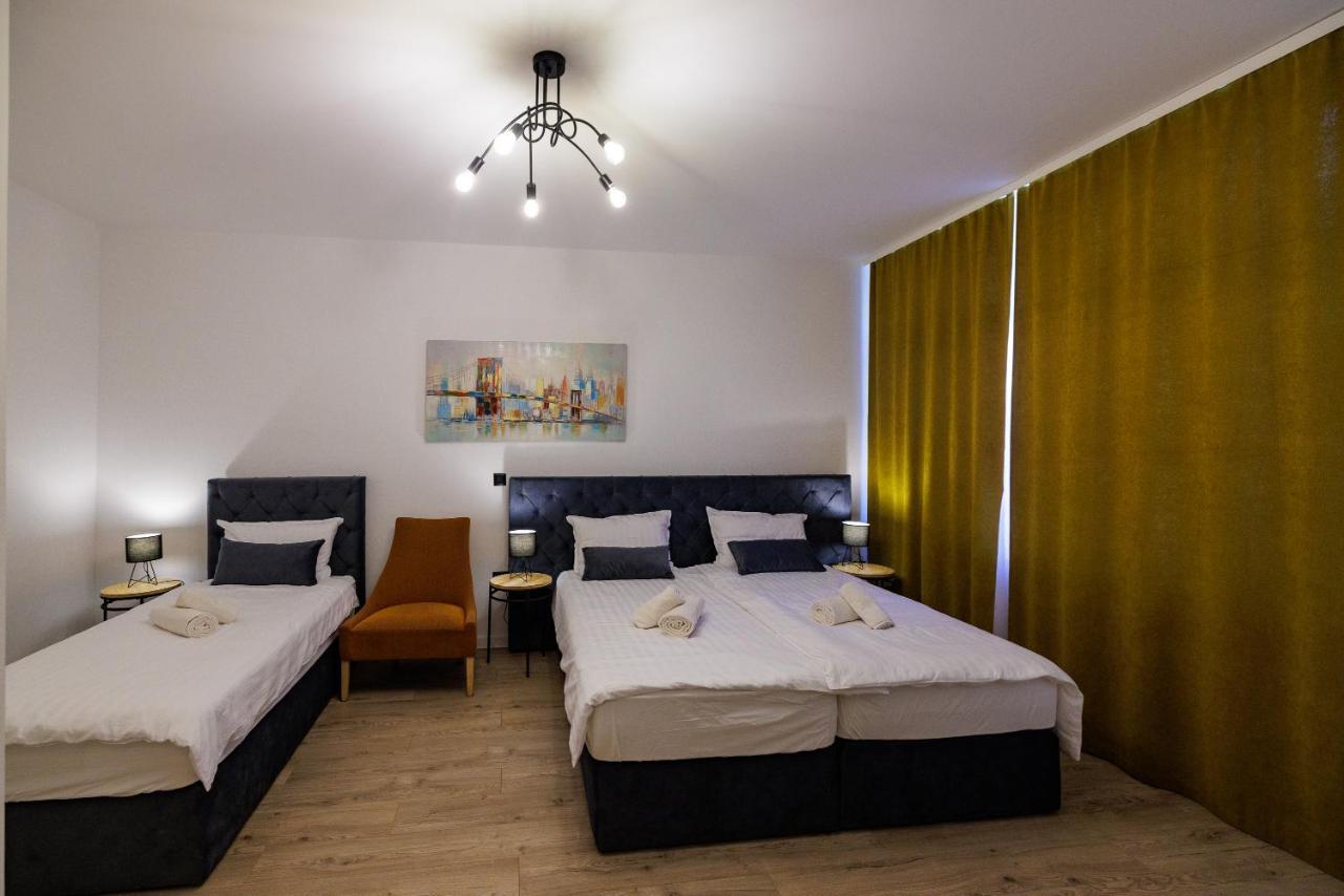 Rooms Lisnic Osijek Exterior foto