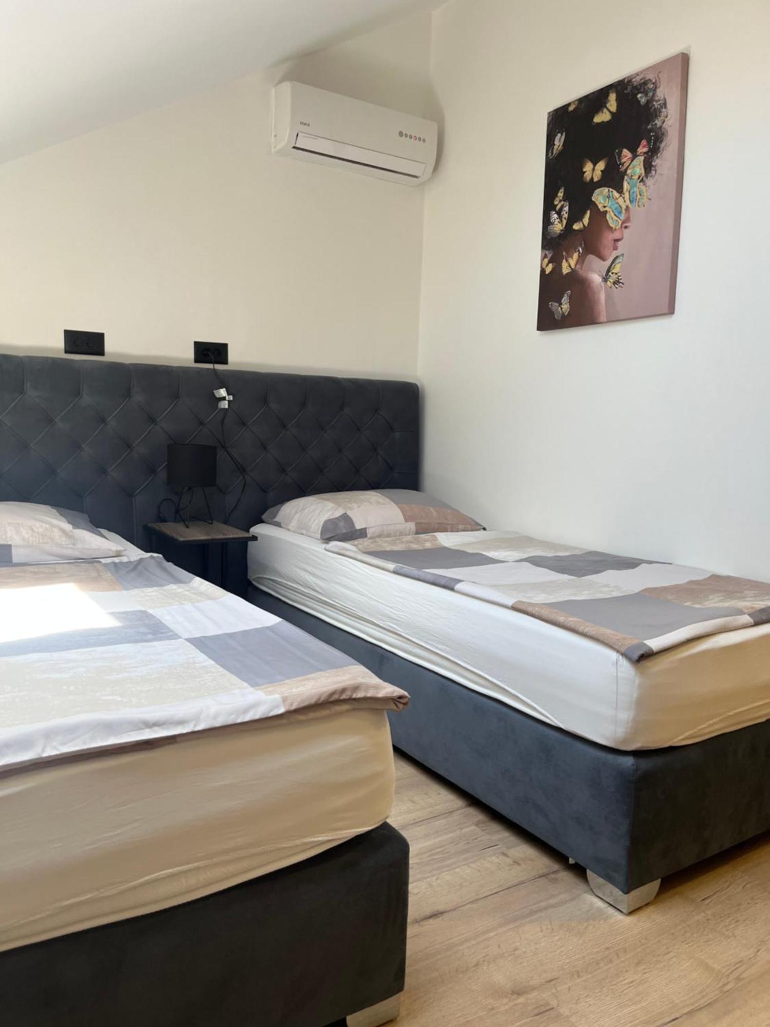 Rooms Lisnic Osijek Exterior foto