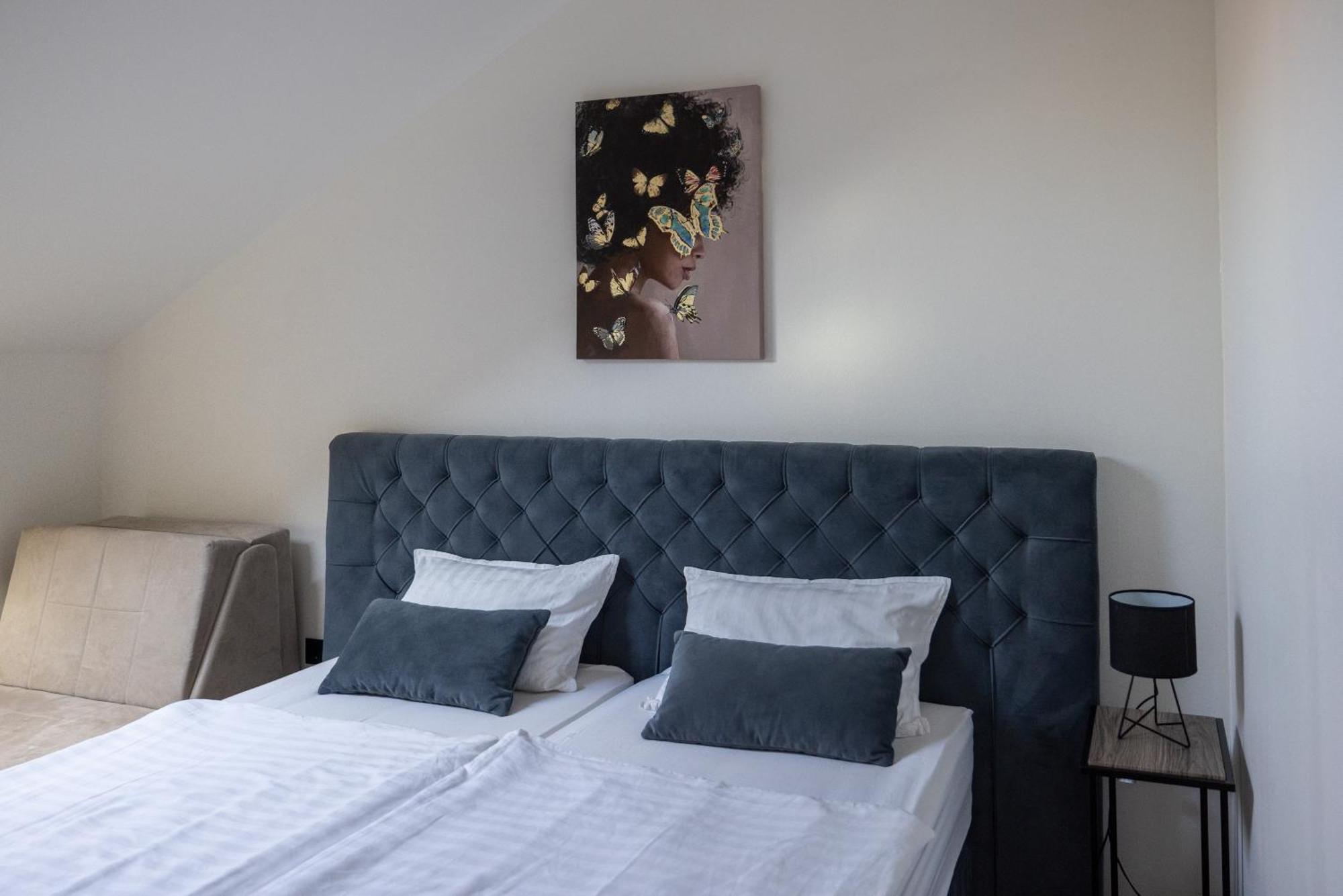 Rooms Lisnic Osijek Exterior foto